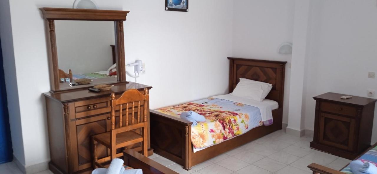 Studios Apartments Kapetanios Perísza Kültér fotó