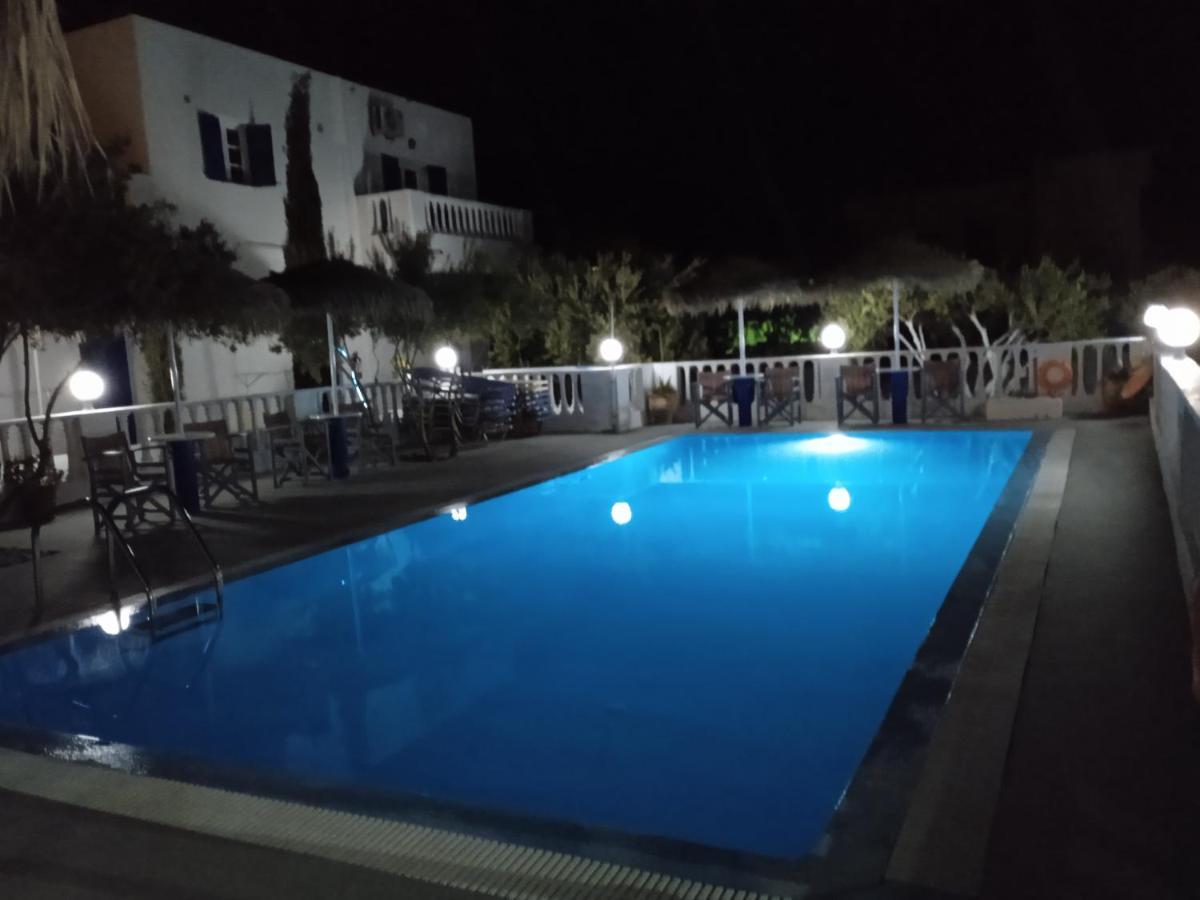 Studios Apartments Kapetanios Perísza Kültér fotó