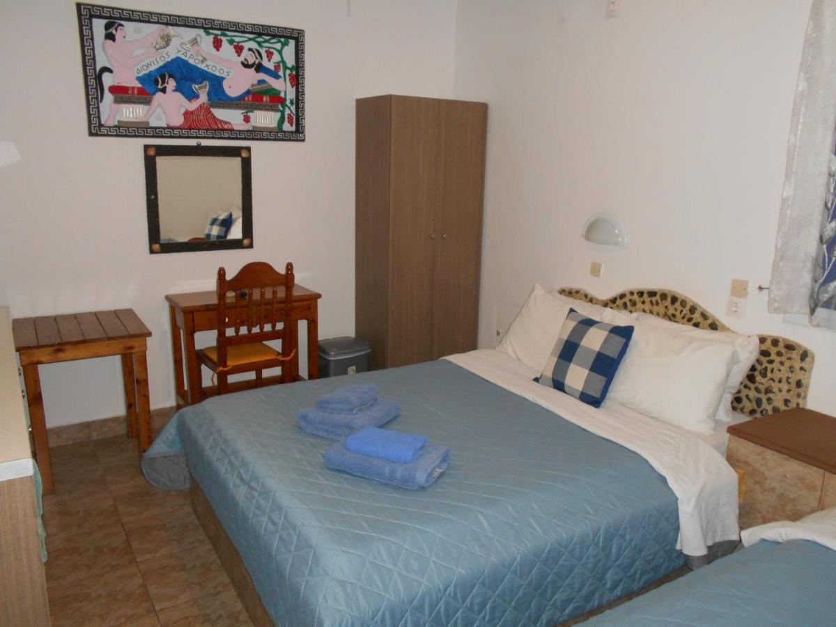 Studios Apartments Kapetanios Perísza Kültér fotó